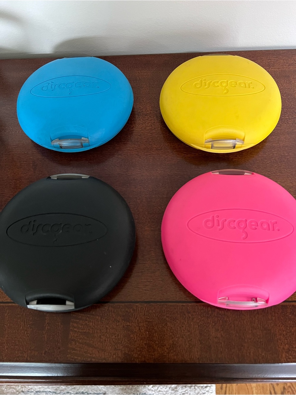 Set of 4! DiscGear 20 Disc Hard Shell CD DVD Game Blu-ray Storage Case Pink Blu